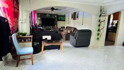 Blk 304 Fuchun Neighbourhood Centre (Woodlands), HDB Executive #482007171